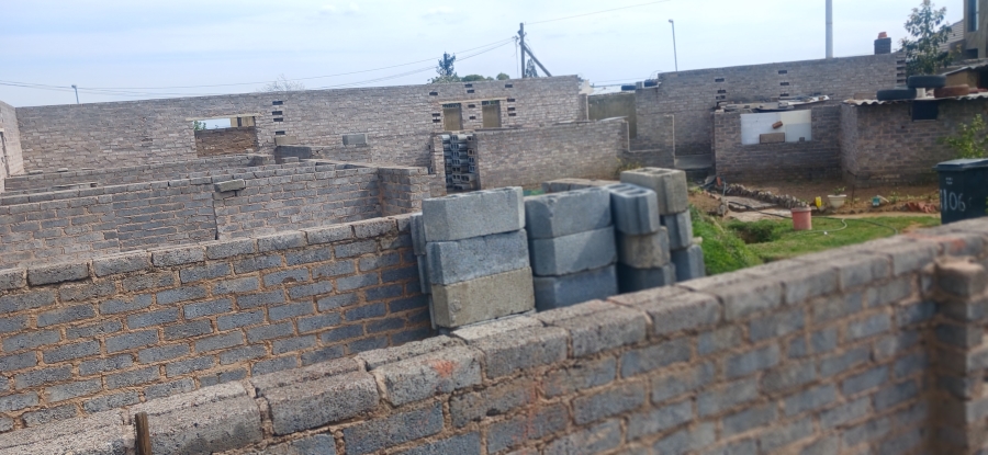 0 Bedroom Property for Sale in Orlando West Gauteng