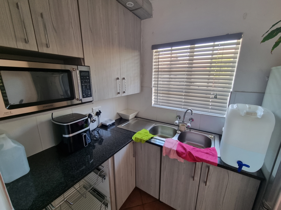 2 Bedroom Property for Sale in Meyerspark Gauteng