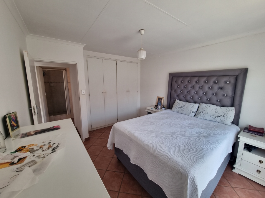 2 Bedroom Property for Sale in Meyerspark Gauteng