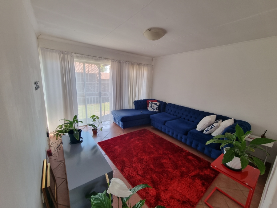 2 Bedroom Property for Sale in Meyerspark Gauteng