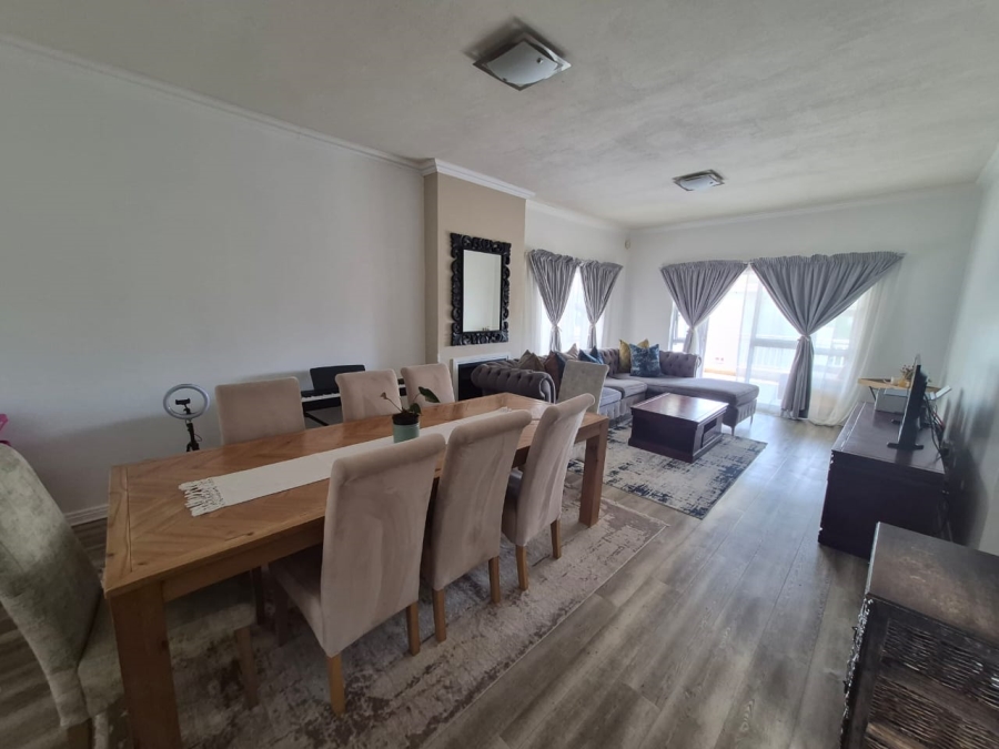 To Let 3 Bedroom Property for Rent in Greenstone Hill Gauteng