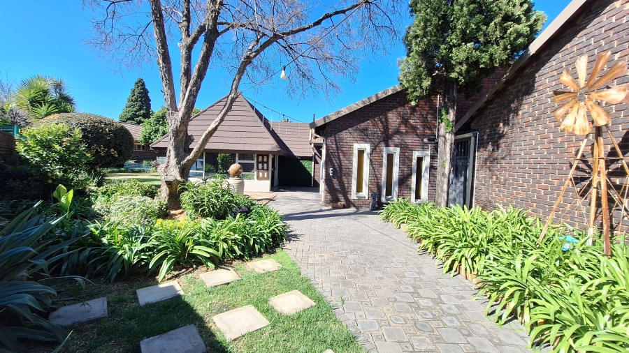 4 Bedroom Property for Sale in Vanderbijlpark SE Gauteng