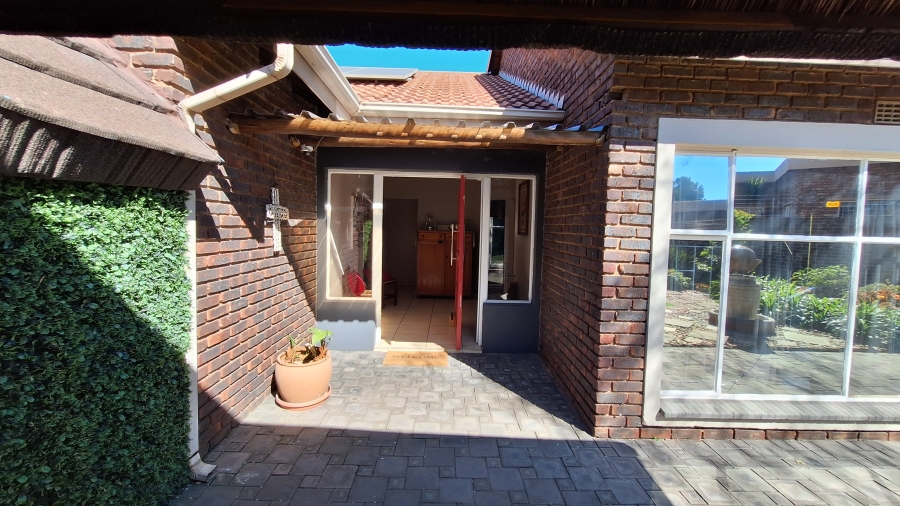 4 Bedroom Property for Sale in Vanderbijlpark SE Gauteng