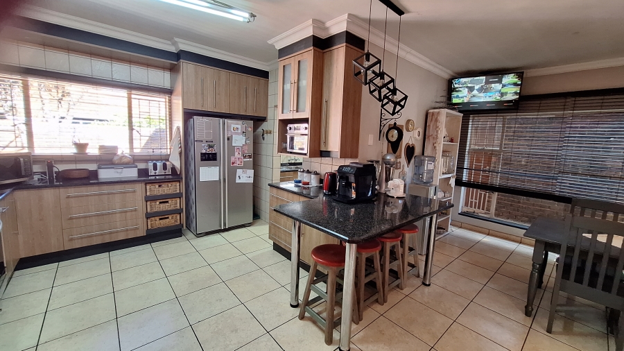 4 Bedroom Property for Sale in Vanderbijlpark SE Gauteng