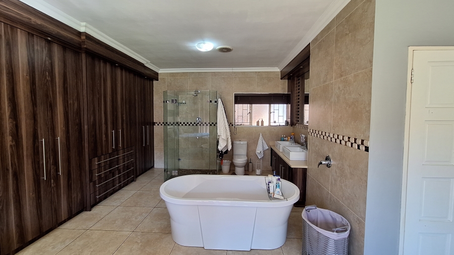 4 Bedroom Property for Sale in Vanderbijlpark SE Gauteng