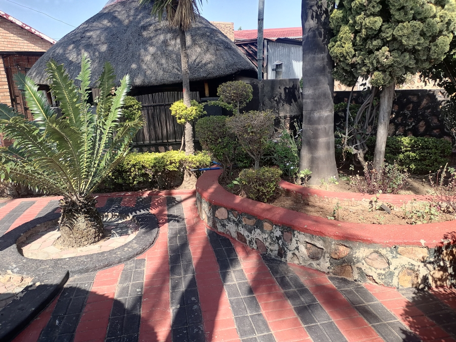 3 Bedroom Property for Sale in Soshanguve DD Gauteng