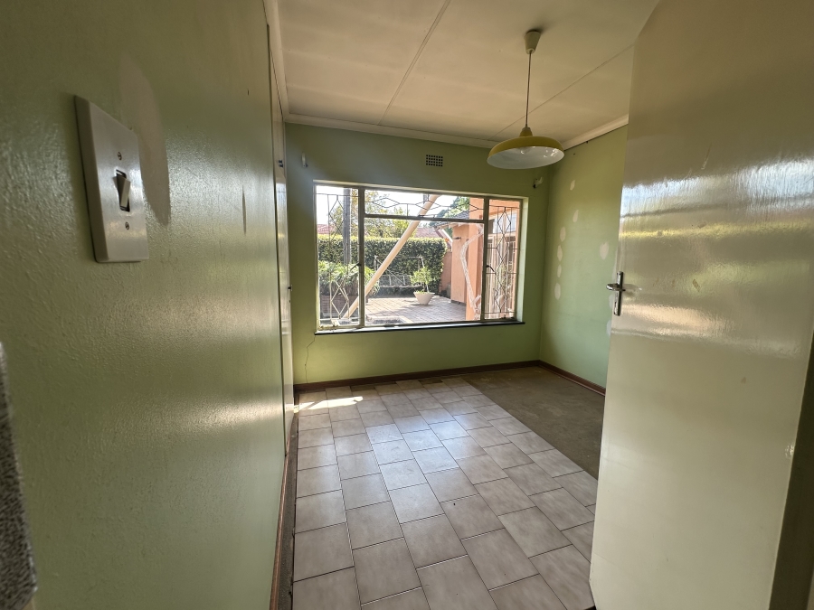 5 Bedroom Property for Sale in Simmerfield Gauteng