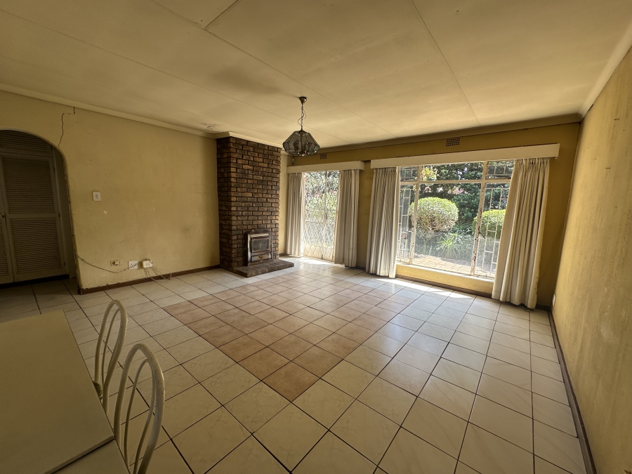 5 Bedroom Property for Sale in Simmerfield Gauteng