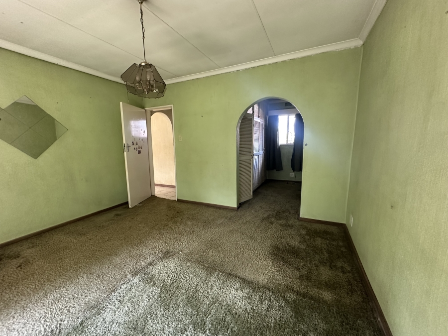 5 Bedroom Property for Sale in Simmerfield Gauteng