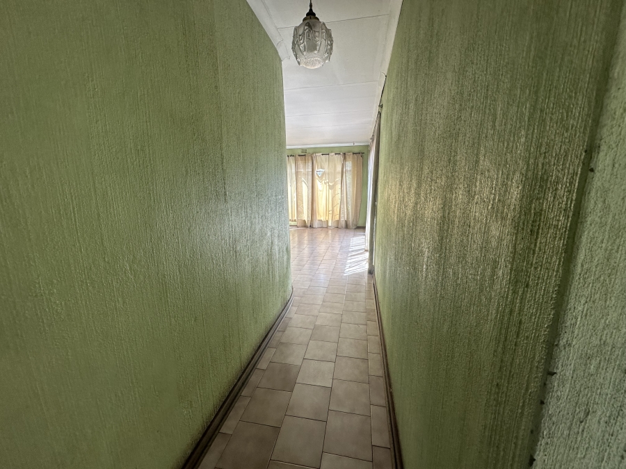 5 Bedroom Property for Sale in Simmerfield Gauteng