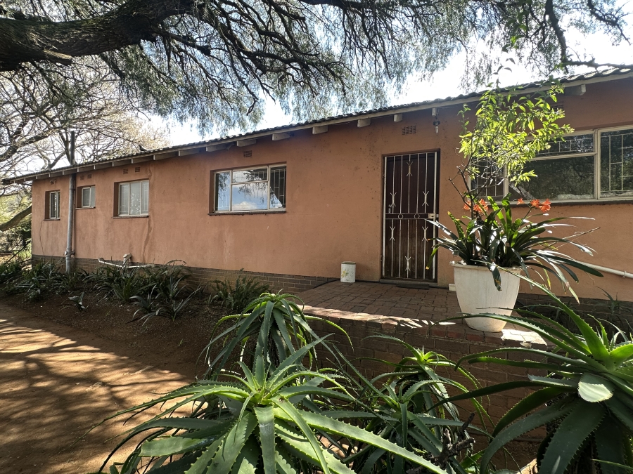 5 Bedroom Property for Sale in Simmerfield Gauteng