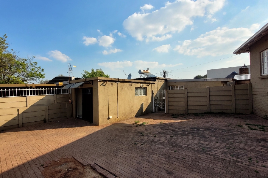 To Let 1 Bedroom Property for Rent in Sunnyridge Gauteng