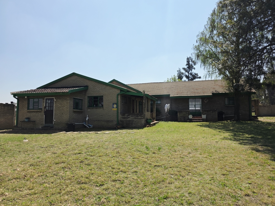 3 Bedroom Property for Sale in Walker Fruit Farms Gauteng