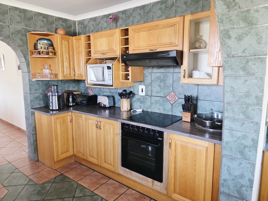 3 Bedroom Property for Sale in Walker Fruit Farms Gauteng