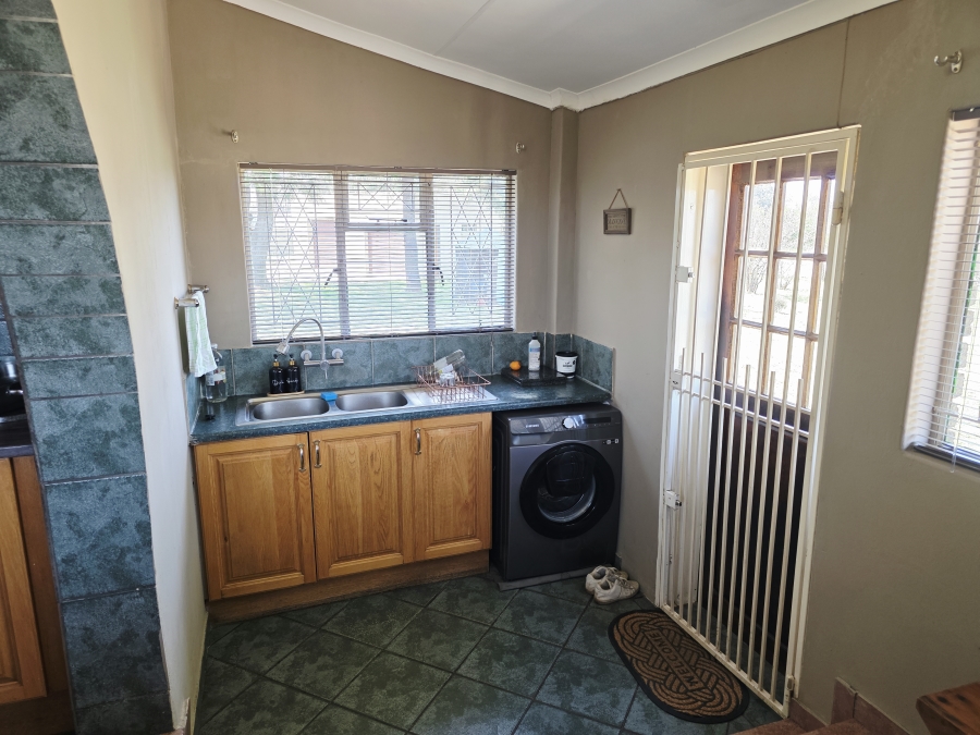 3 Bedroom Property for Sale in Walker Fruit Farms Gauteng