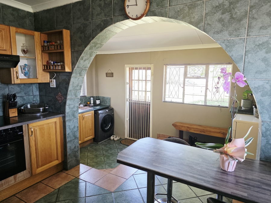 3 Bedroom Property for Sale in Walker Fruit Farms Gauteng