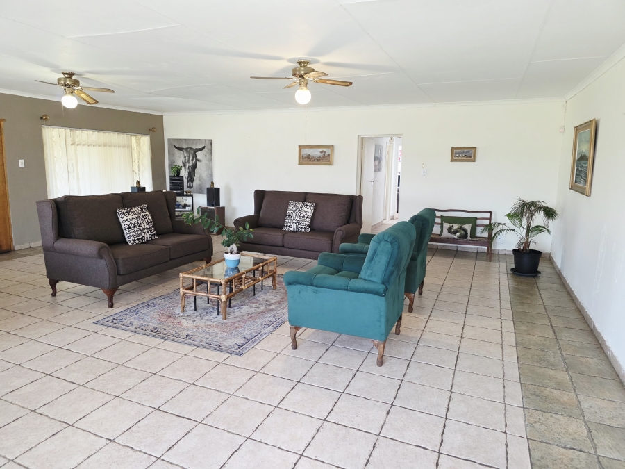3 Bedroom Property for Sale in Walker Fruit Farms Gauteng