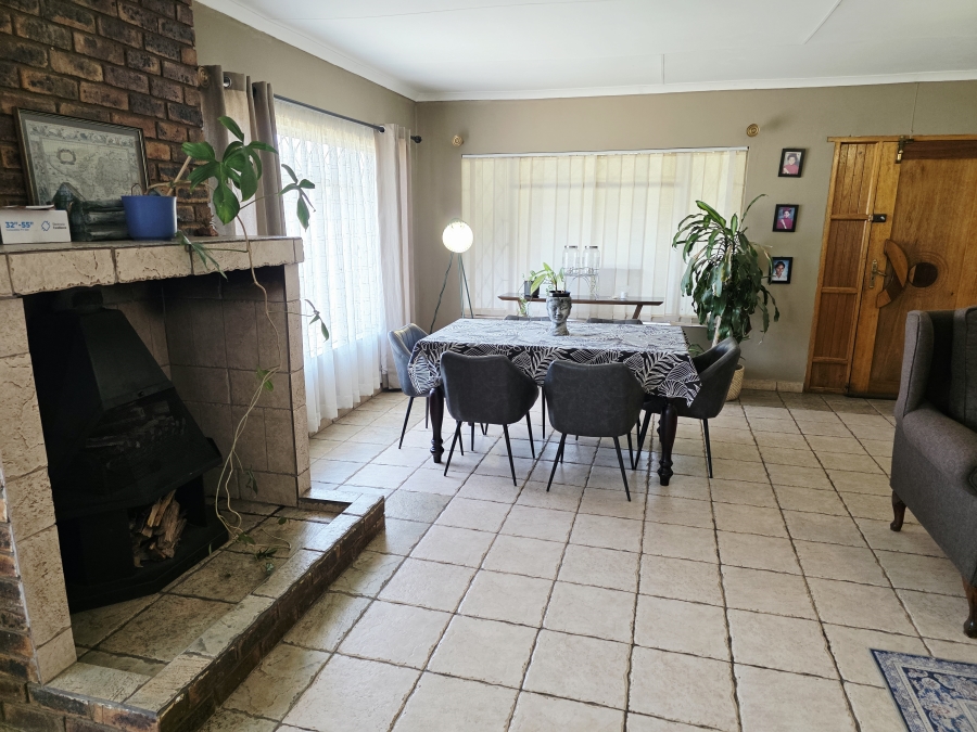 3 Bedroom Property for Sale in Walker Fruit Farms Gauteng