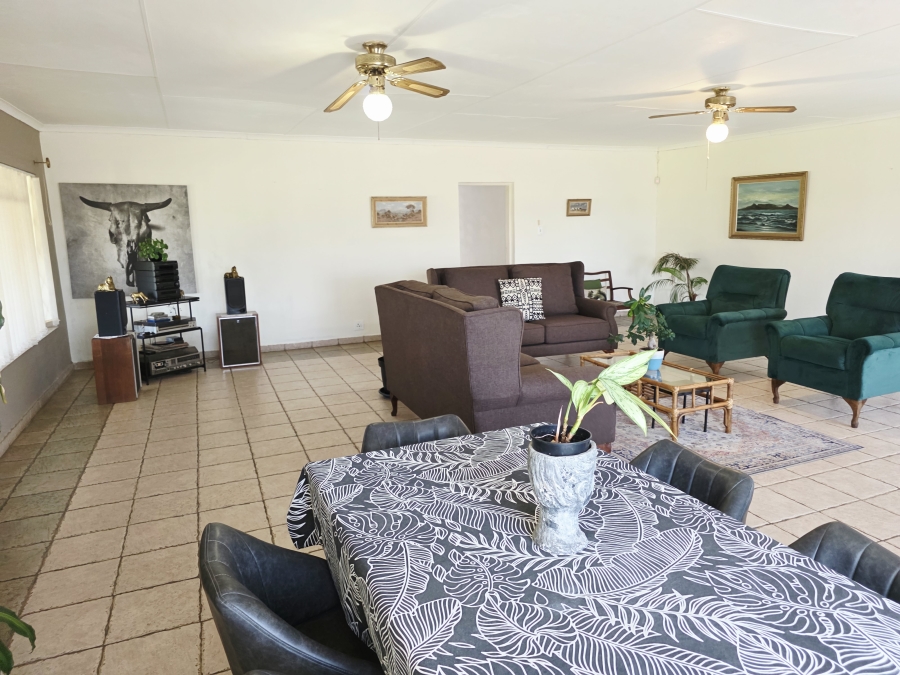 3 Bedroom Property for Sale in Walker Fruit Farms Gauteng