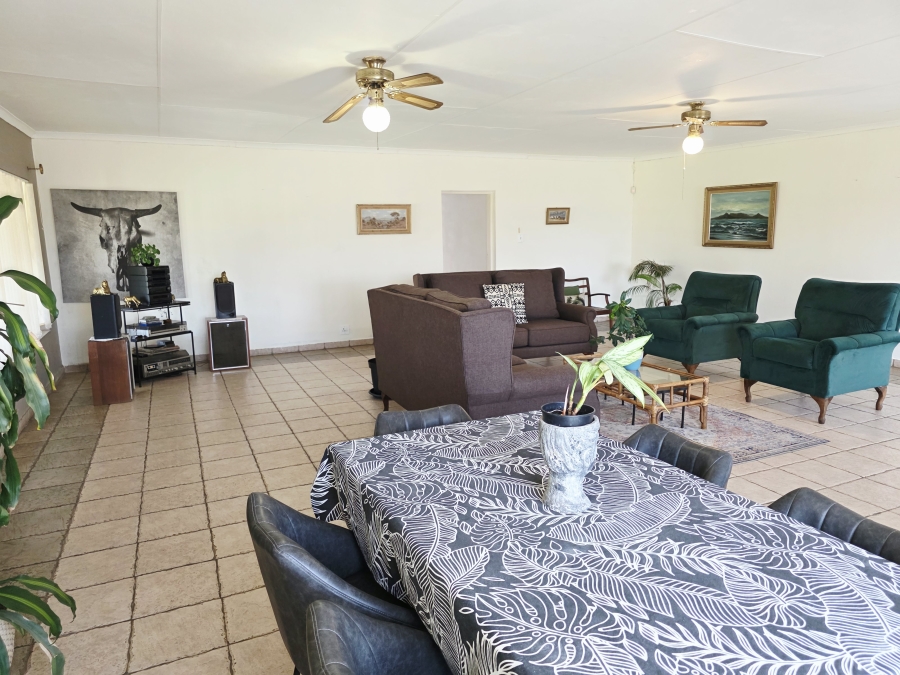 3 Bedroom Property for Sale in Walker Fruit Farms Gauteng