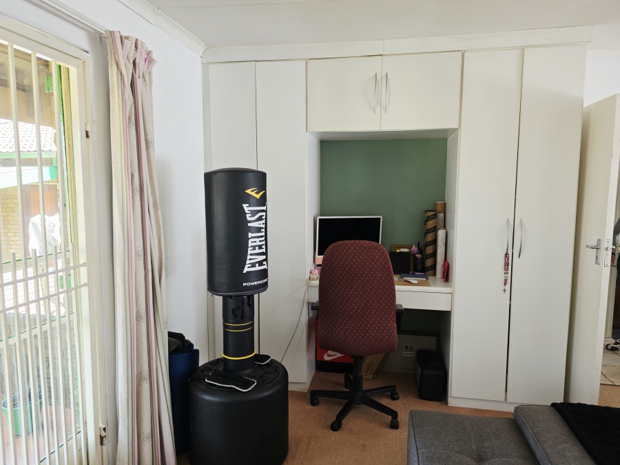 3 Bedroom Property for Sale in Walker Fruit Farms Gauteng