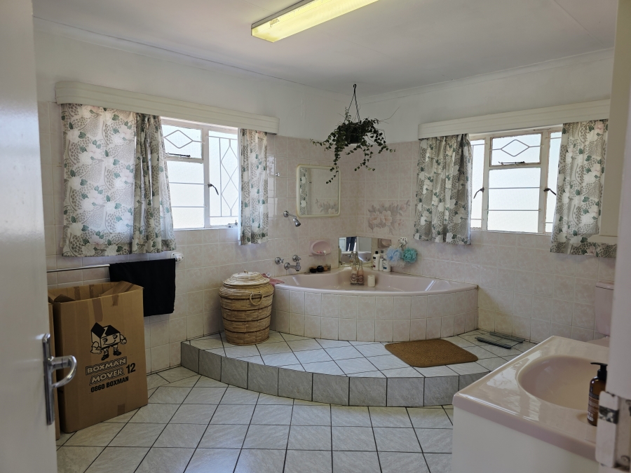3 Bedroom Property for Sale in Walker Fruit Farms Gauteng