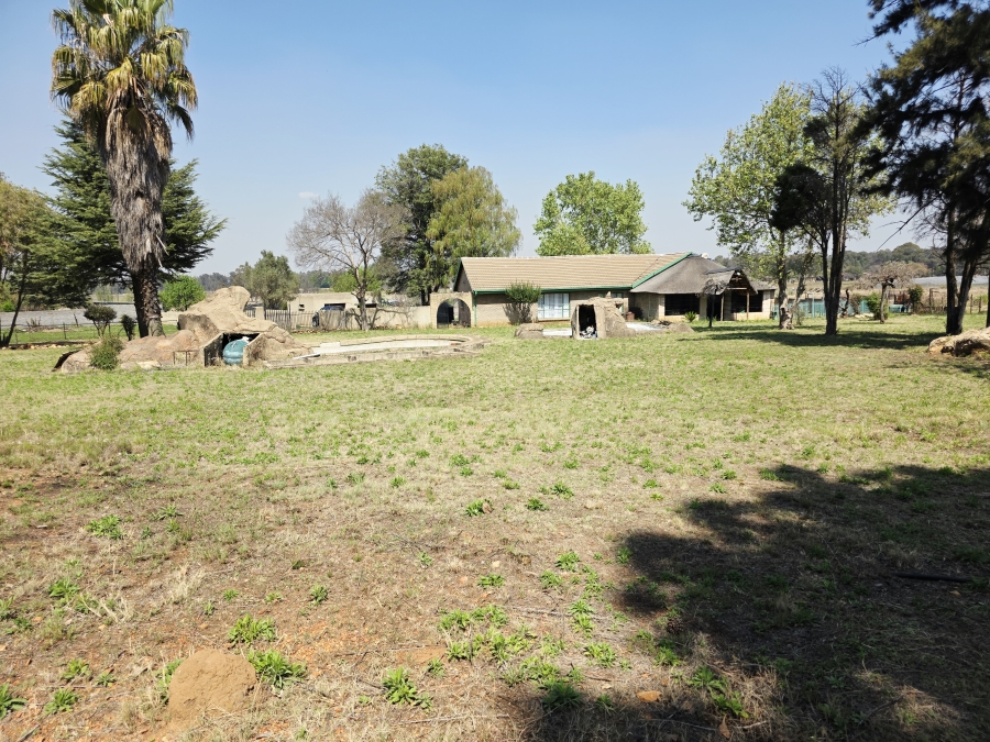 3 Bedroom Property for Sale in Walker Fruit Farms Gauteng