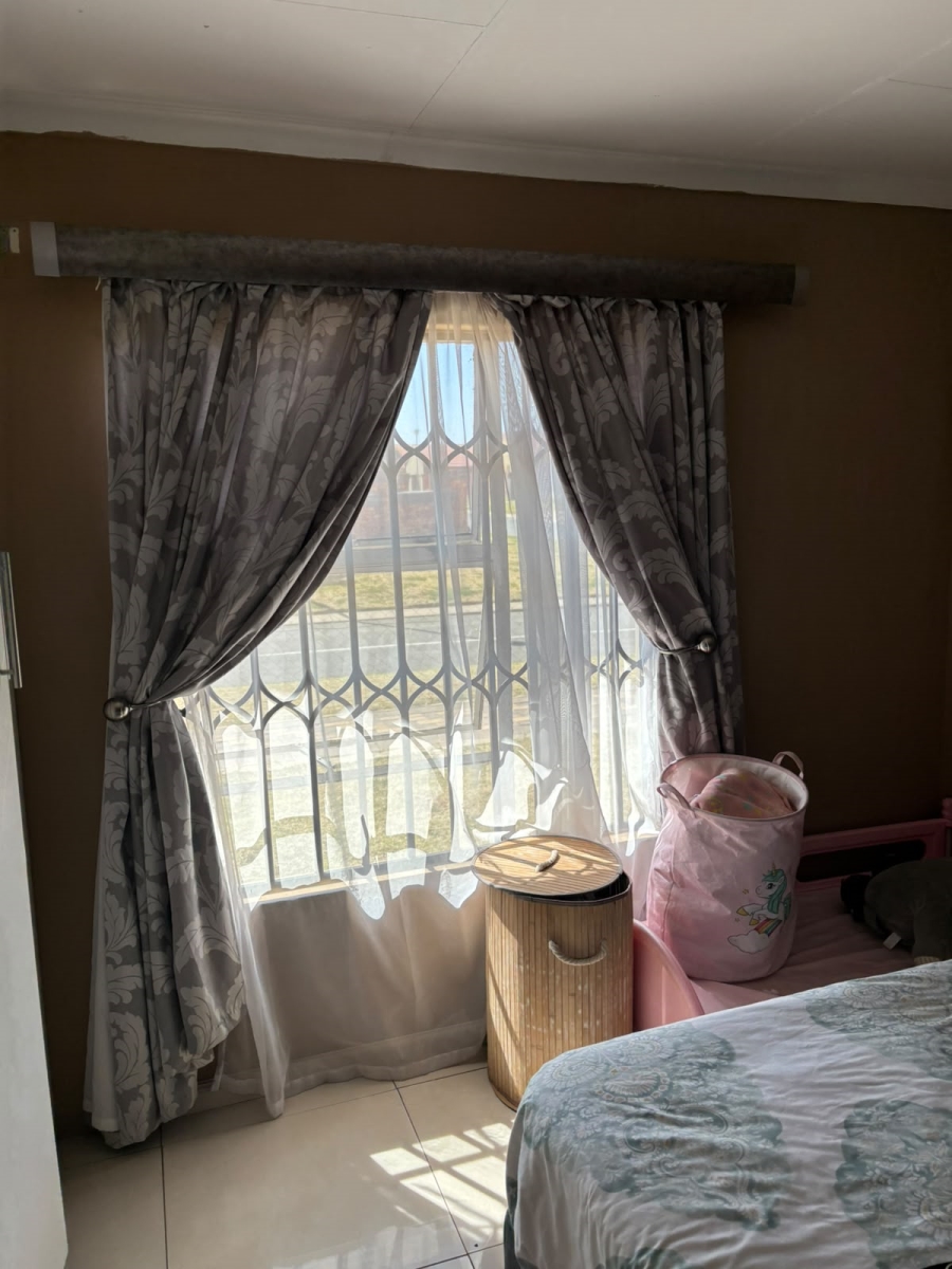 2 Bedroom Property for Sale in Sharon Park Gauteng