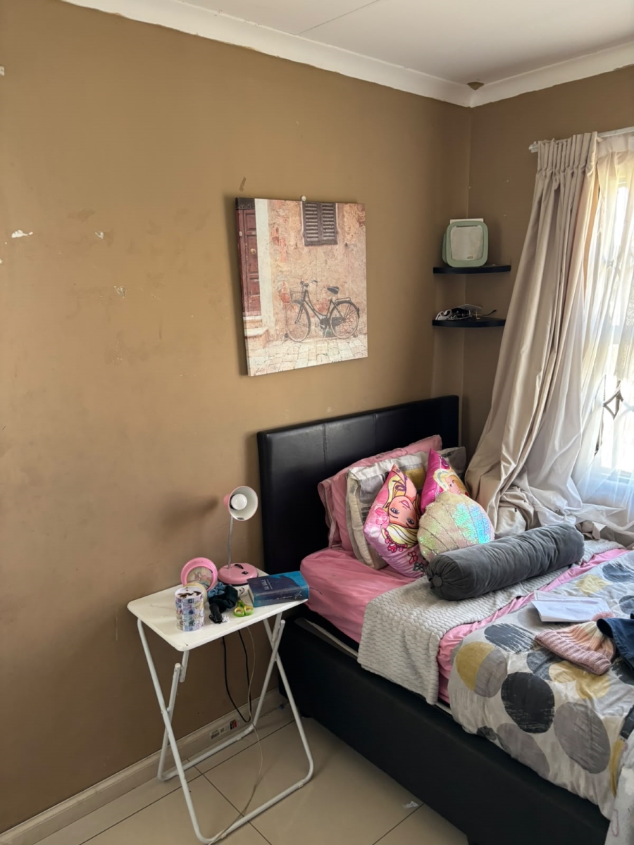 2 Bedroom Property for Sale in Sharon Park Gauteng