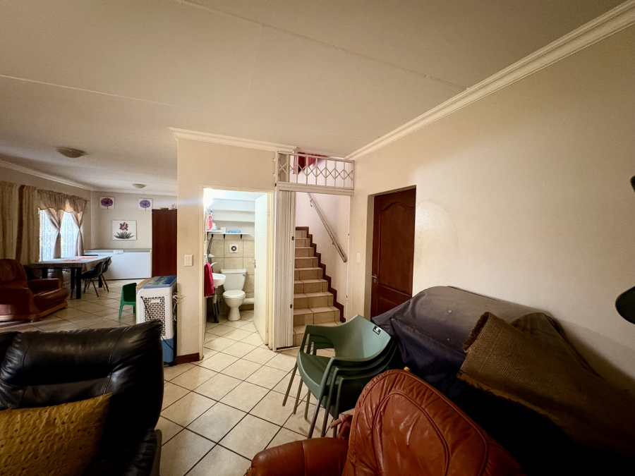 3 Bedroom Property for Sale in Willow Park Manor Gauteng