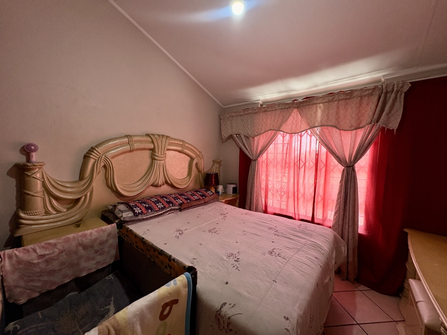 3 Bedroom Property for Sale in Willow Park Manor Gauteng