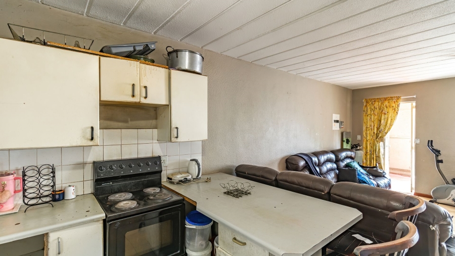 2 Bedroom Property for Sale in Vorna Valley Gauteng