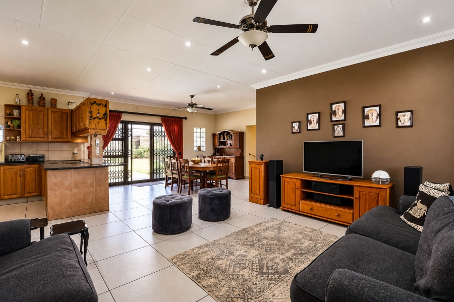 4 Bedroom Property for Sale in Wierda Park Gauteng