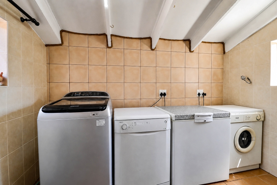 4 Bedroom Property for Sale in Wierda Park Gauteng