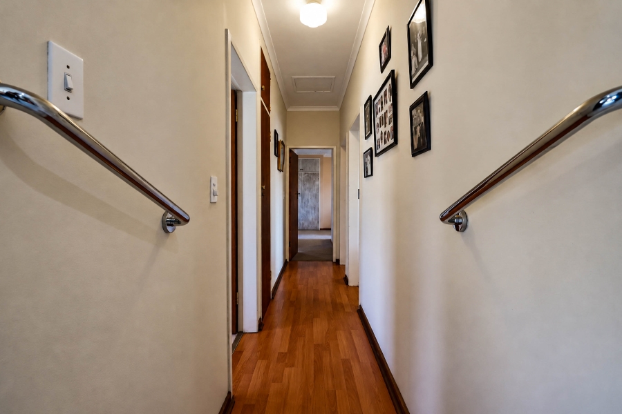 4 Bedroom Property for Sale in Wierda Park Gauteng