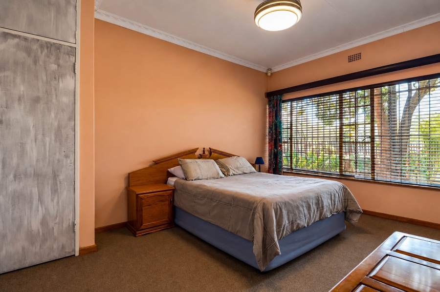 4 Bedroom Property for Sale in Wierda Park Gauteng