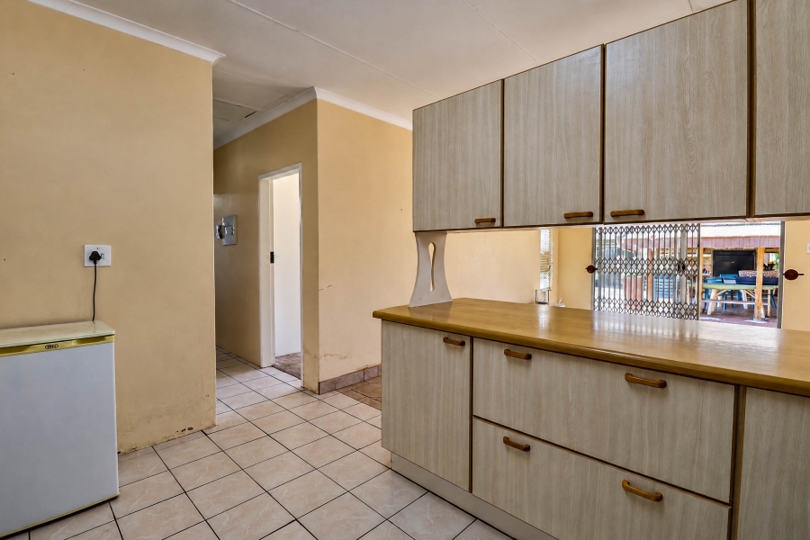 4 Bedroom Property for Sale in Wierda Park Gauteng