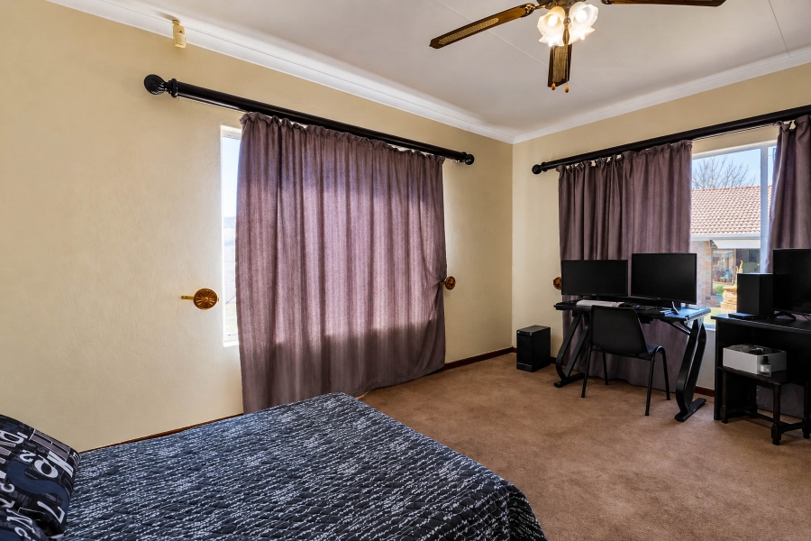 4 Bedroom Property for Sale in Wierda Park Gauteng