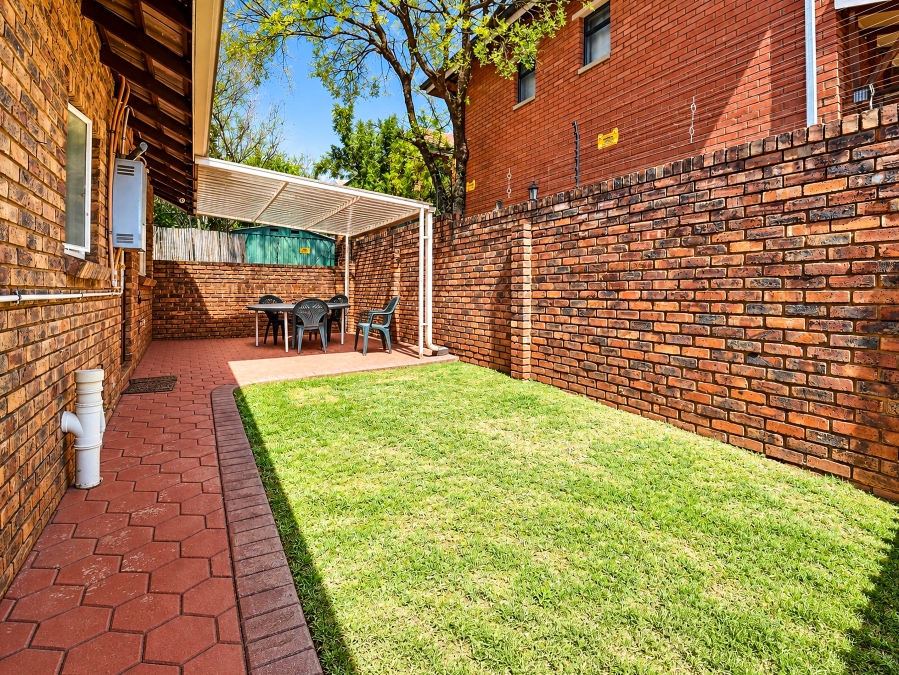 4 Bedroom Property for Sale in Wierda Park Gauteng