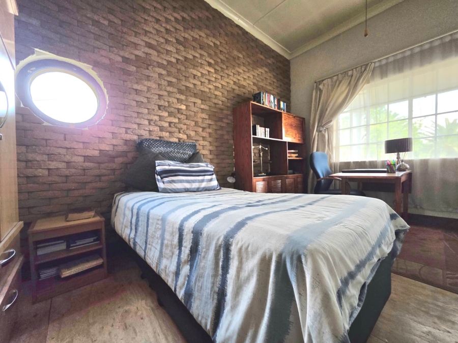 2 Bedroom Property for Sale in Benoni West Gauteng