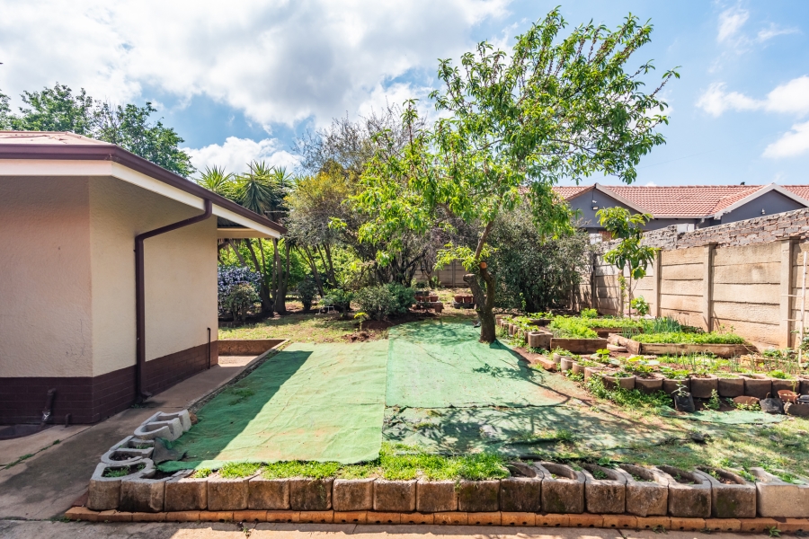4 Bedroom Property for Sale in Horison Gauteng