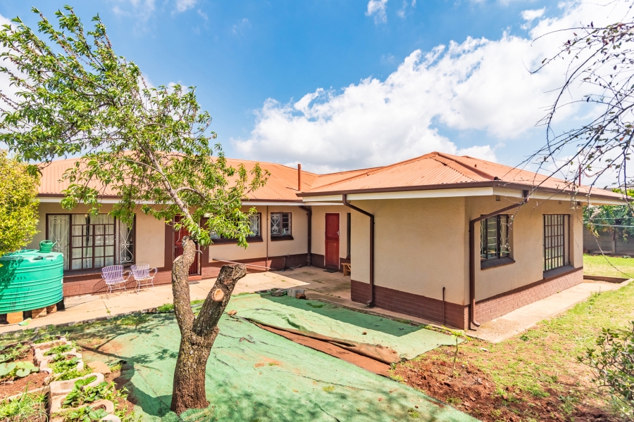 4 Bedroom Property for Sale in Horison Gauteng