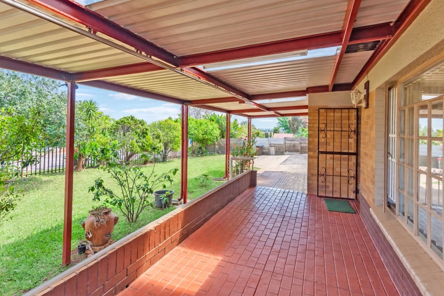 4 Bedroom Property for Sale in Horison Gauteng