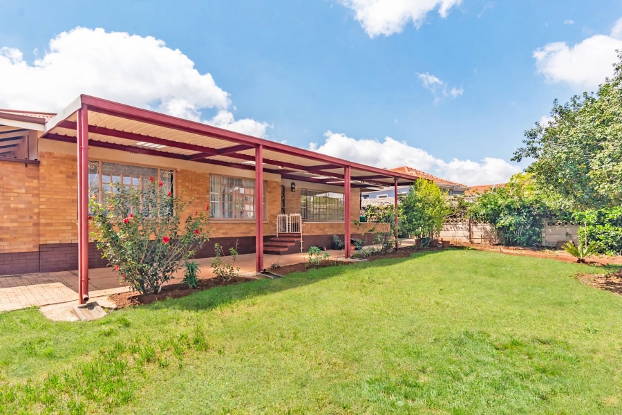 4 Bedroom Property for Sale in Horison Gauteng