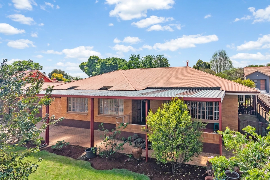 4 Bedroom Property for Sale in Horison Gauteng