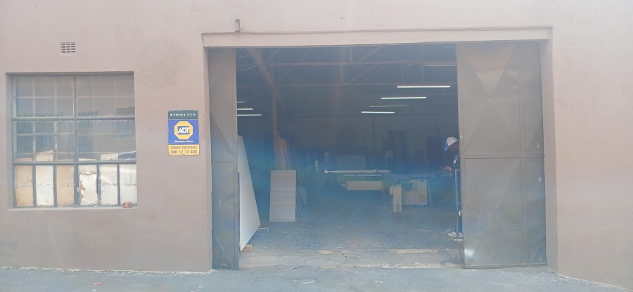 To Let Commercial Property for Rent in Booysens Reserve Gauteng
