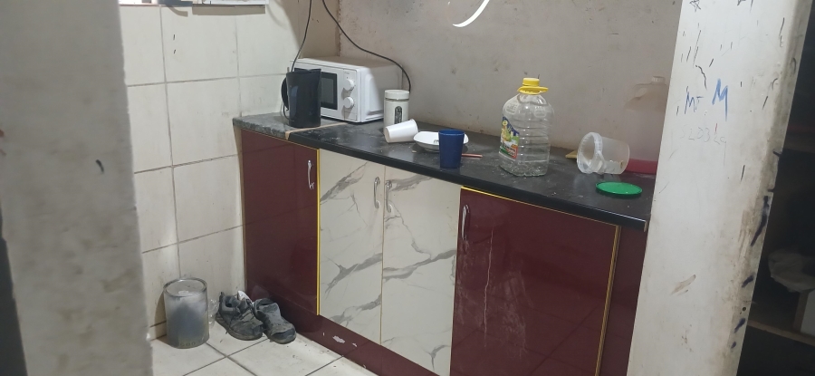To Let Commercial Property for Rent in Booysens Reserve Gauteng