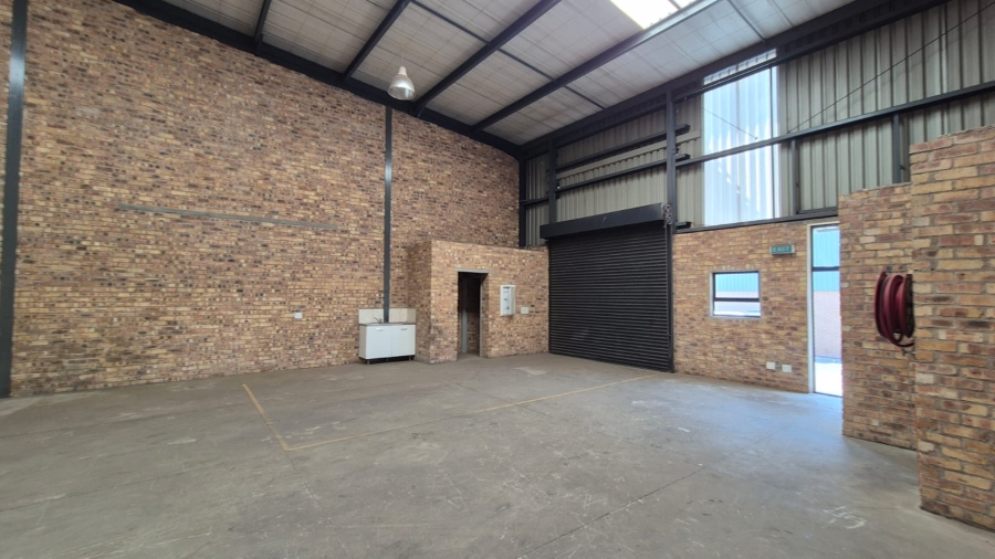 To Let Commercial Property for Rent in N4 Gateway Industrial Park Gauteng