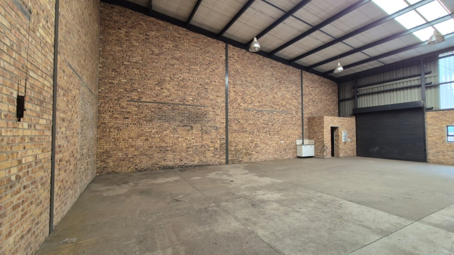 To Let Commercial Property for Rent in N4 Gateway Industrial Park Gauteng