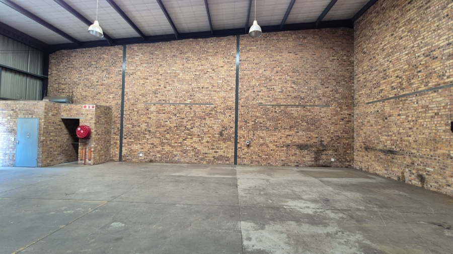 To Let Commercial Property for Rent in N4 Gateway Industrial Park Gauteng